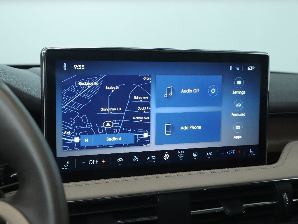 Certified 2024 Lincoln Corsair Reserve AWD/4WD image 24