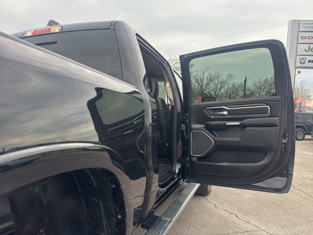 Used 2019 RAM 1500 Laramie image 21