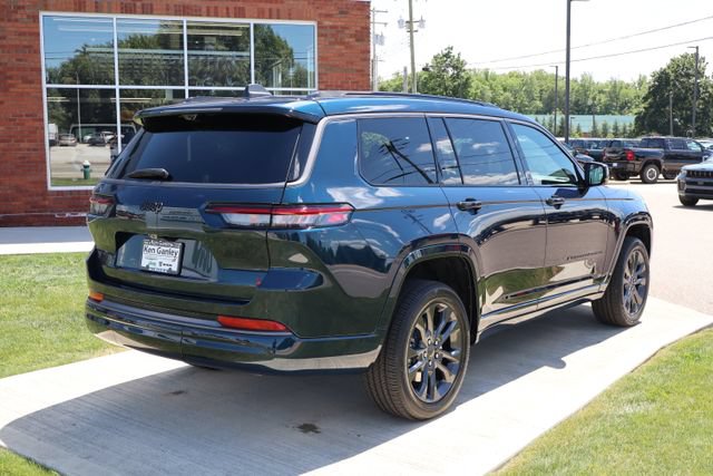 New 2026 Jeep Grand Cherokee L Limited AWD/4WD image 39