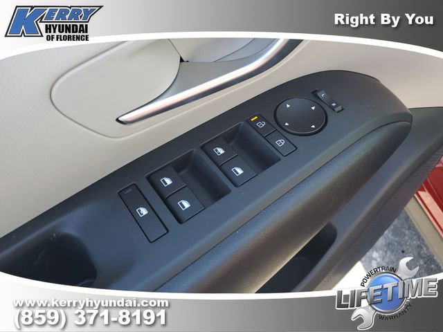 New 2026 Hyundai Tucson Blue SE image 20