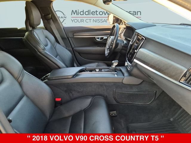 Used 2018 Volvo V90 T5 Cross Country w/ Convenience Package AWD/4WD image 38
