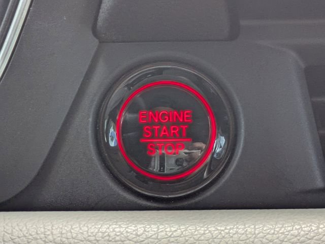 Used 2023 Honda Pilot Elite image 38