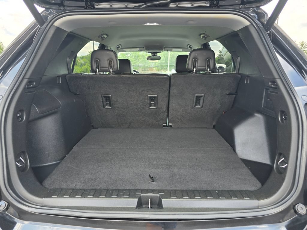 Used 2020 Chevrolet Equinox LT w/ Midnight Edition AWD/4WD image 13