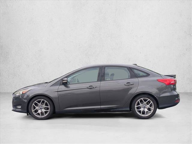 Used 2015 Ford Focus SE w/ Equipment Group 201A FWD image 8