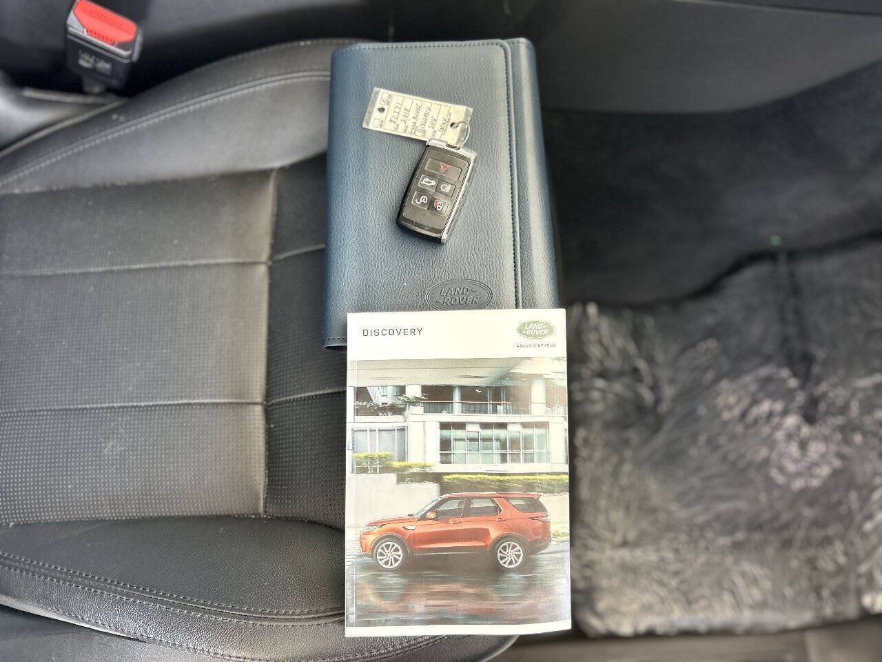 Used 2018 Land Rover Discovery SE AWD/4WD image 89