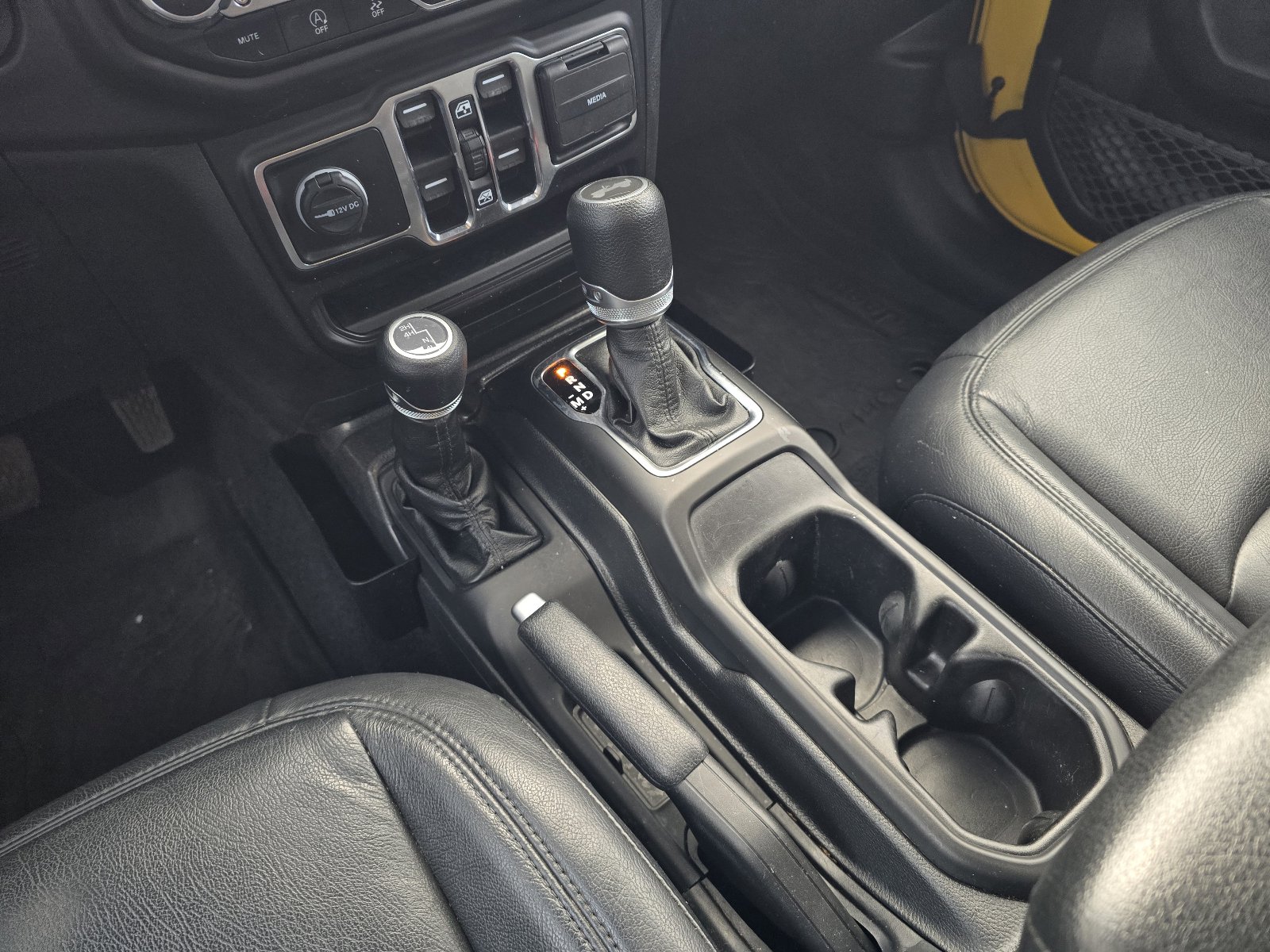 Used 2021 Jeep Wrangler Unlimited Sport image 19