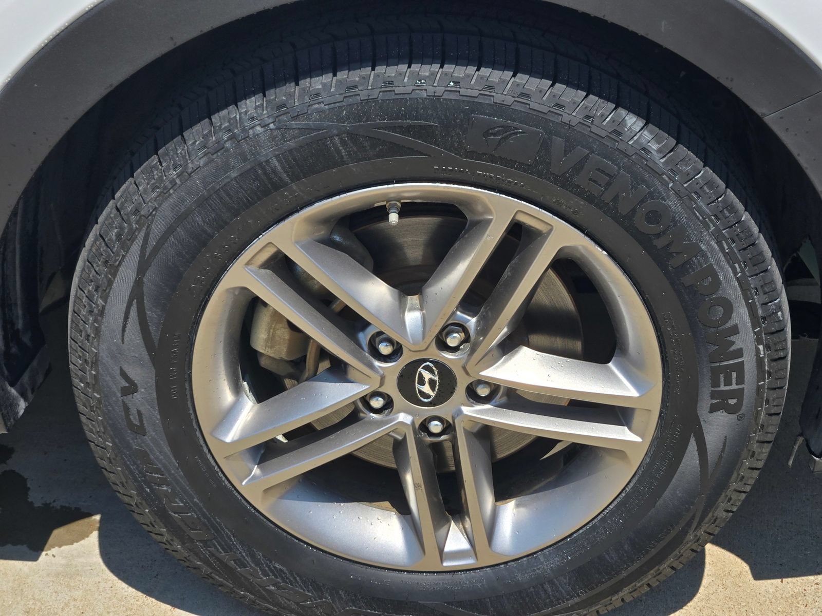 Used 2017 Hyundai Santa Fe Sport FWD image 7