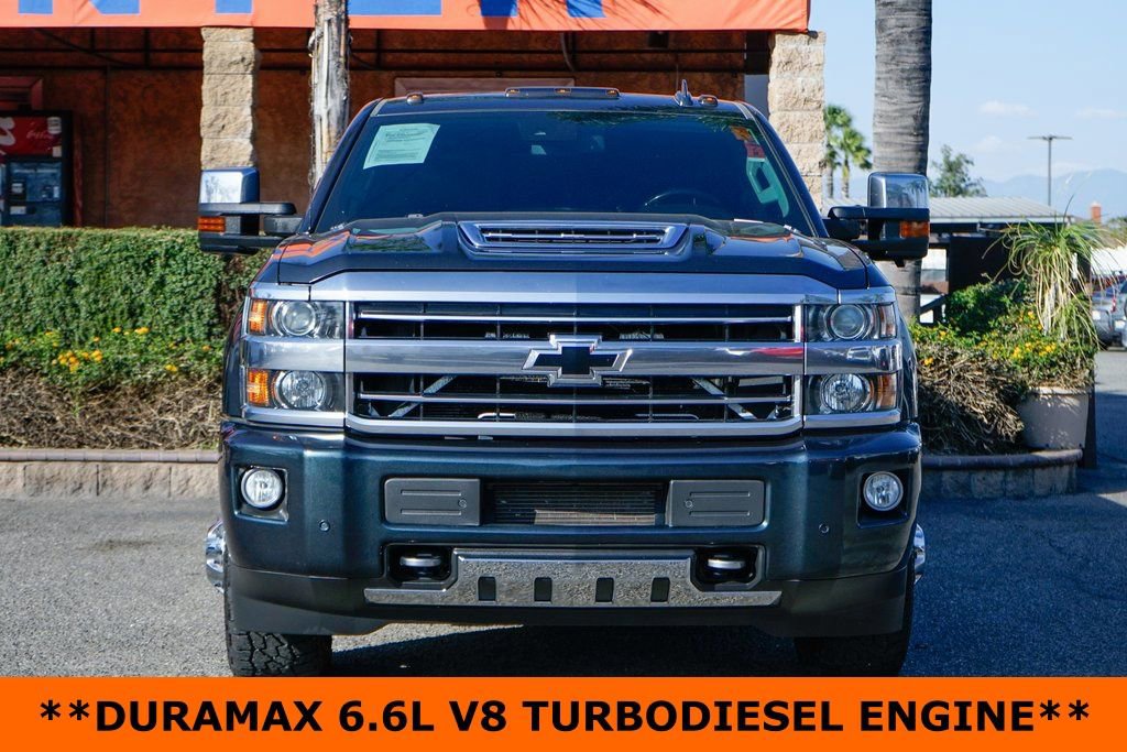 Used 2018 Chevrolet Silverado 3500 High Country w/ Duramax Plus Package image 3