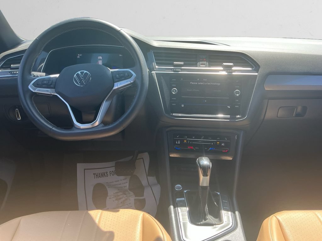 Used 2022 Volkswagen Tiguan SE FWD image 10