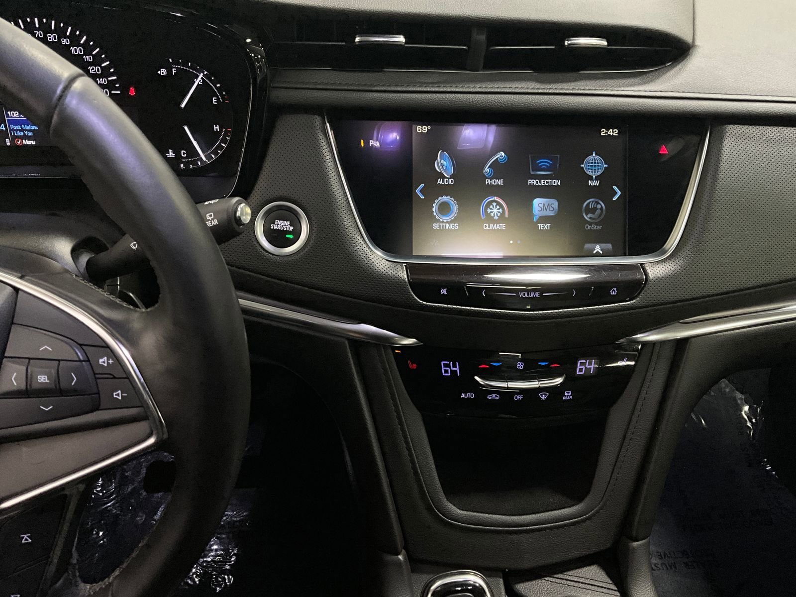 Used 2019 Cadillac XT5 Luxury AWD/4WD image 6