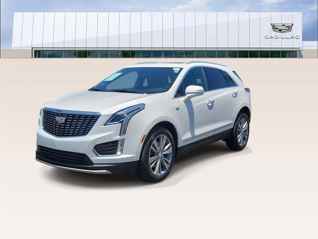 Certified 2024 Cadillac XT5 Premium Luxury FWD image 4