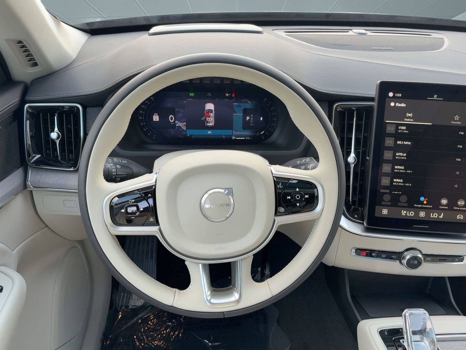 New 2026 Volvo XC90 B6 Ultra image 17