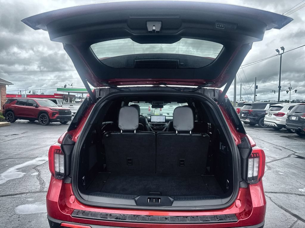Used 2025 Ford Explorer ST AWD/4WD image 20