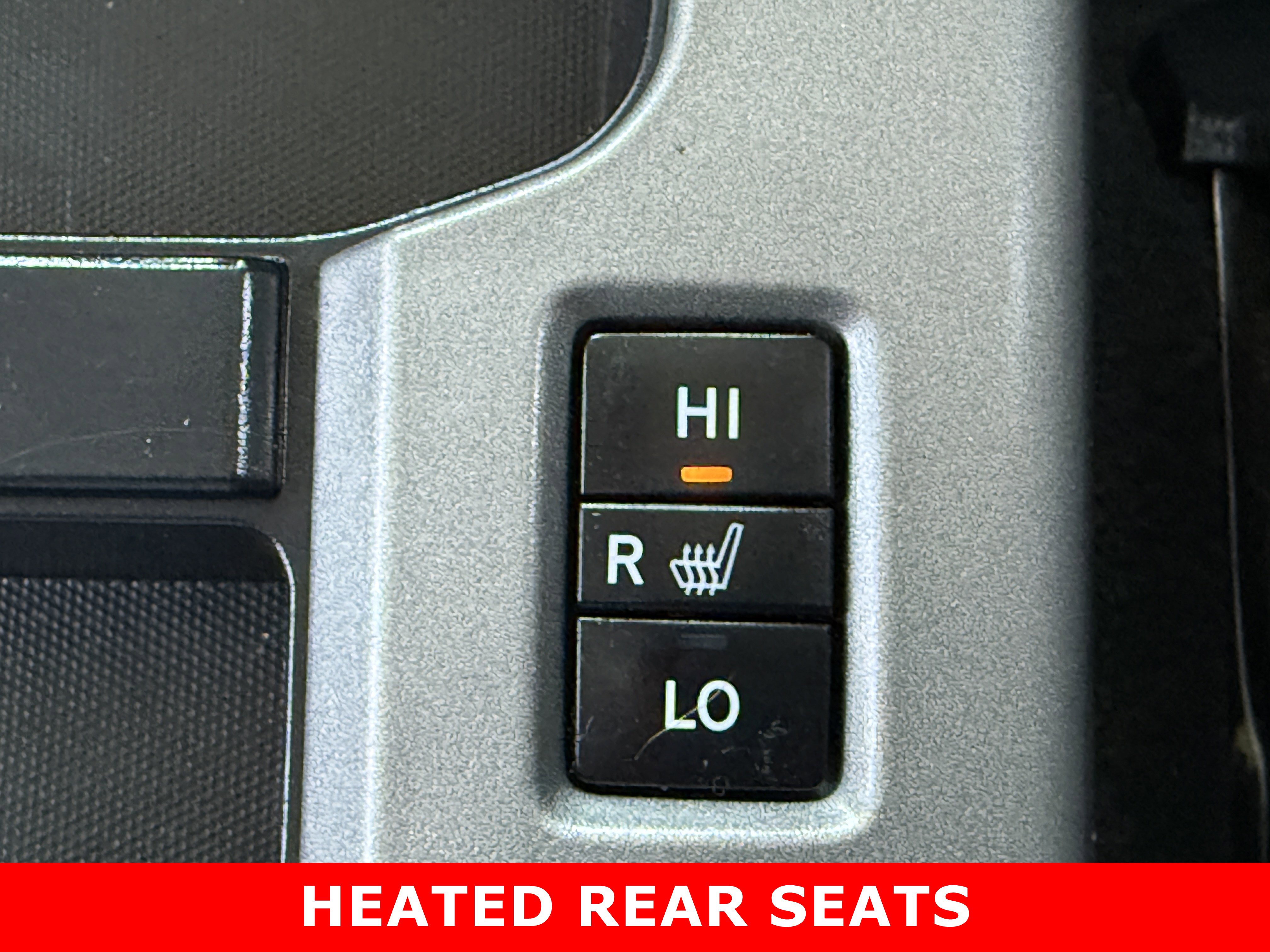 Used 2019 Toyota Sequoia Platinum w/ Four Season Floor Mat Package image 21