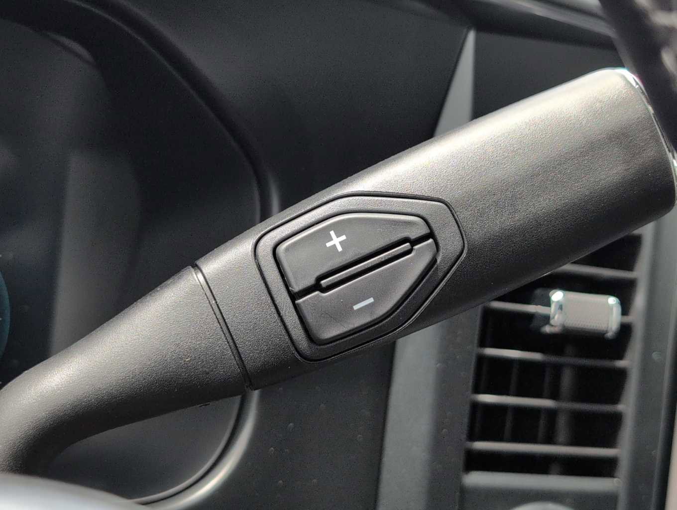 New 2025 Ford F250 Lariat w/ Lariat Ultimate Package image 19