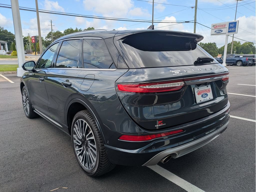 Used 2022 Lincoln Corsair Reserve w/ Equipment Group 201A AWD/4WD image 8