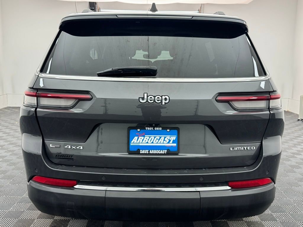 Used 2022 Jeep Grand Cherokee L Limited AWD/4WD image 14