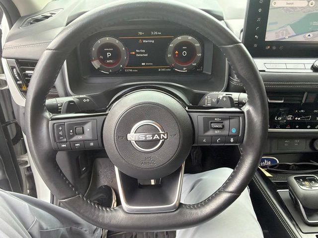 Used 2024 Nissan Rogue Platinum w/ Platinum Premium Package AWD/4WD image 14