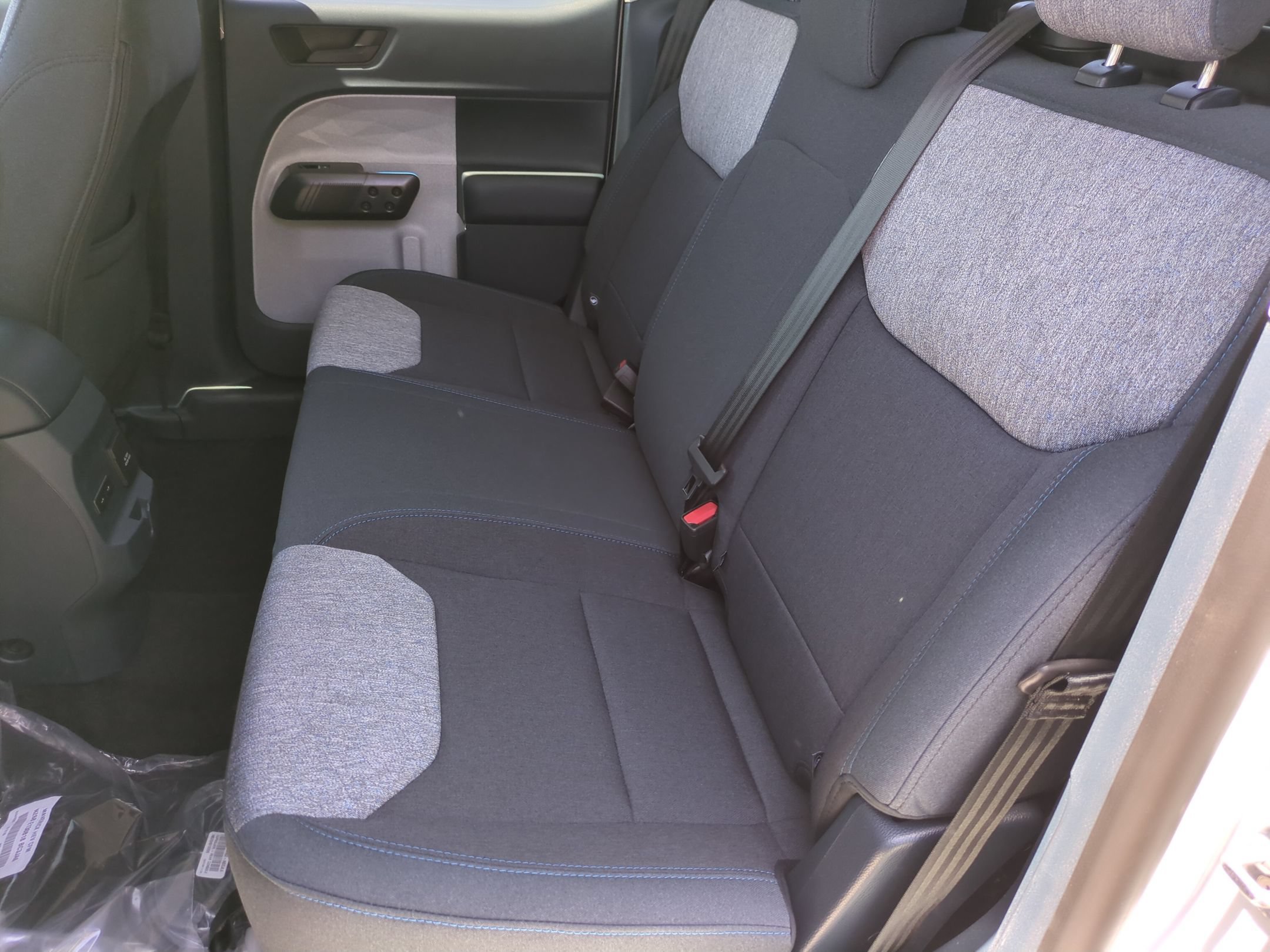 New 2026 Ford Maverick XLT w/ XLT Luxury Package FWD image 28