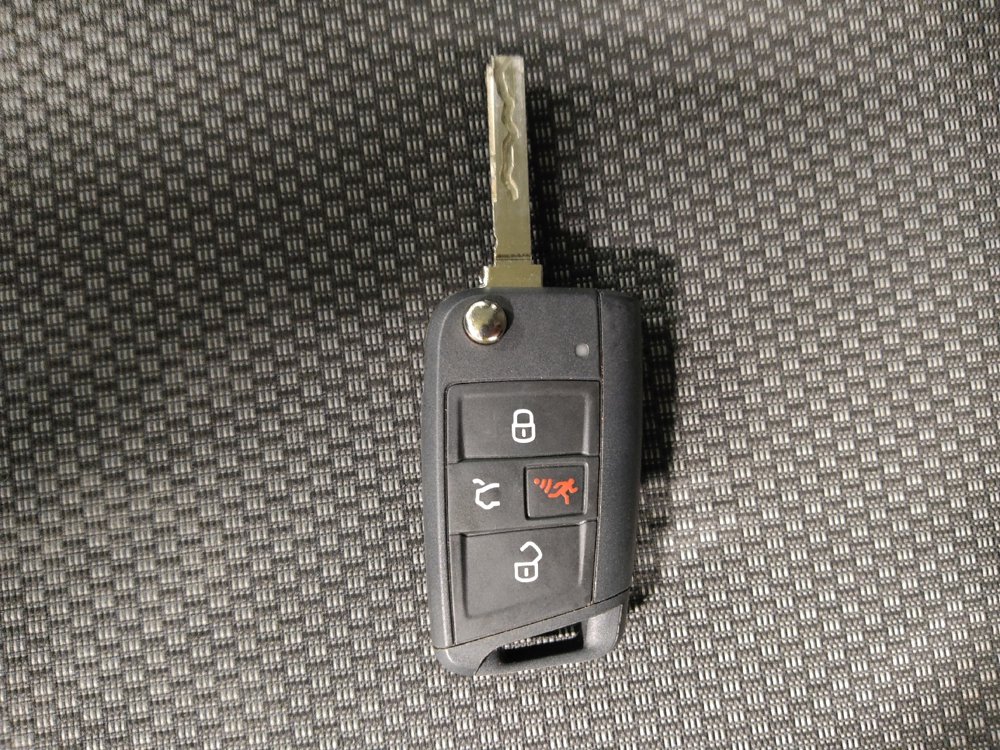 Used 2020 Volkswagen Jetta S w/ Driver Assistance Package image 32