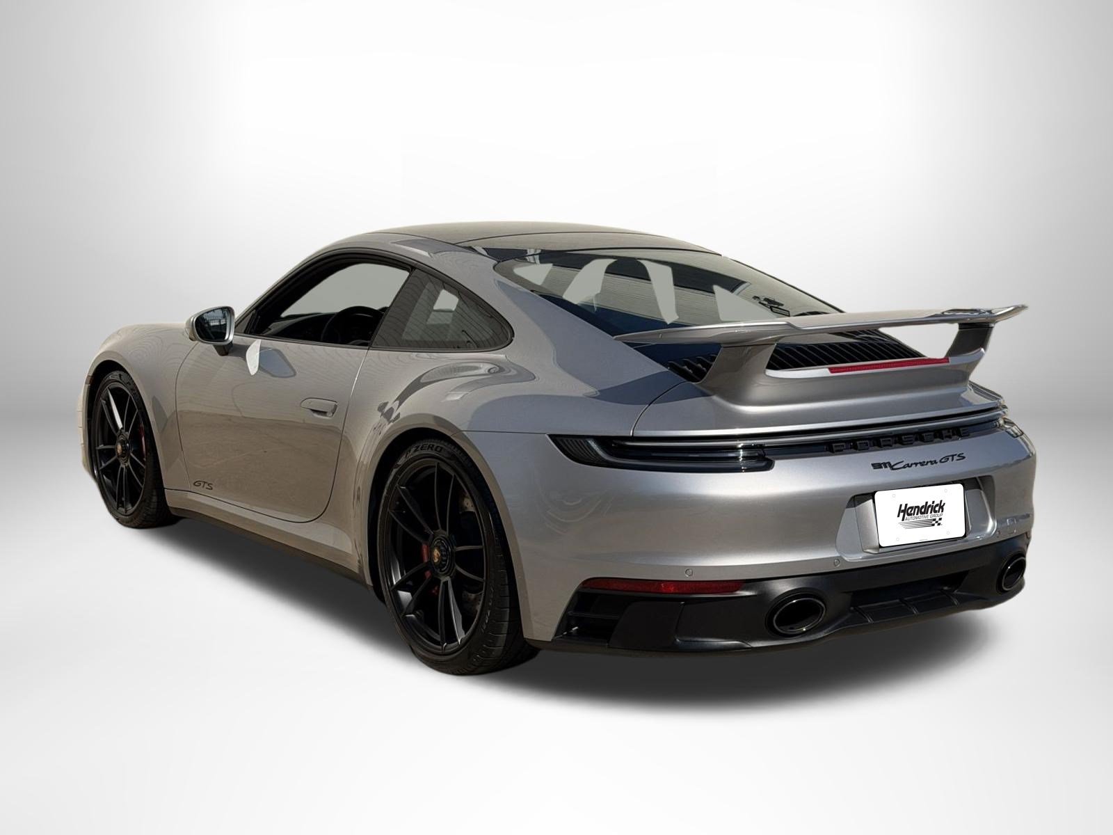 Used 2022 Porsche 911 Carrera GTS RWD image 5