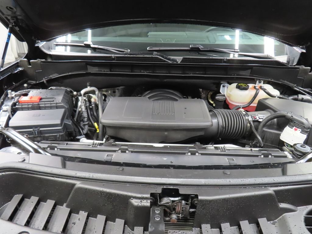 Used 2025 GMC Yukon Denali w/ Denali Reserve Package image 30