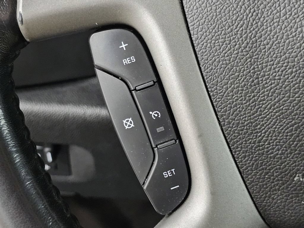 Used 2008 Chevrolet Silverado 2500 LT w/ 1LT Convenience Package AWD/4WD image 35