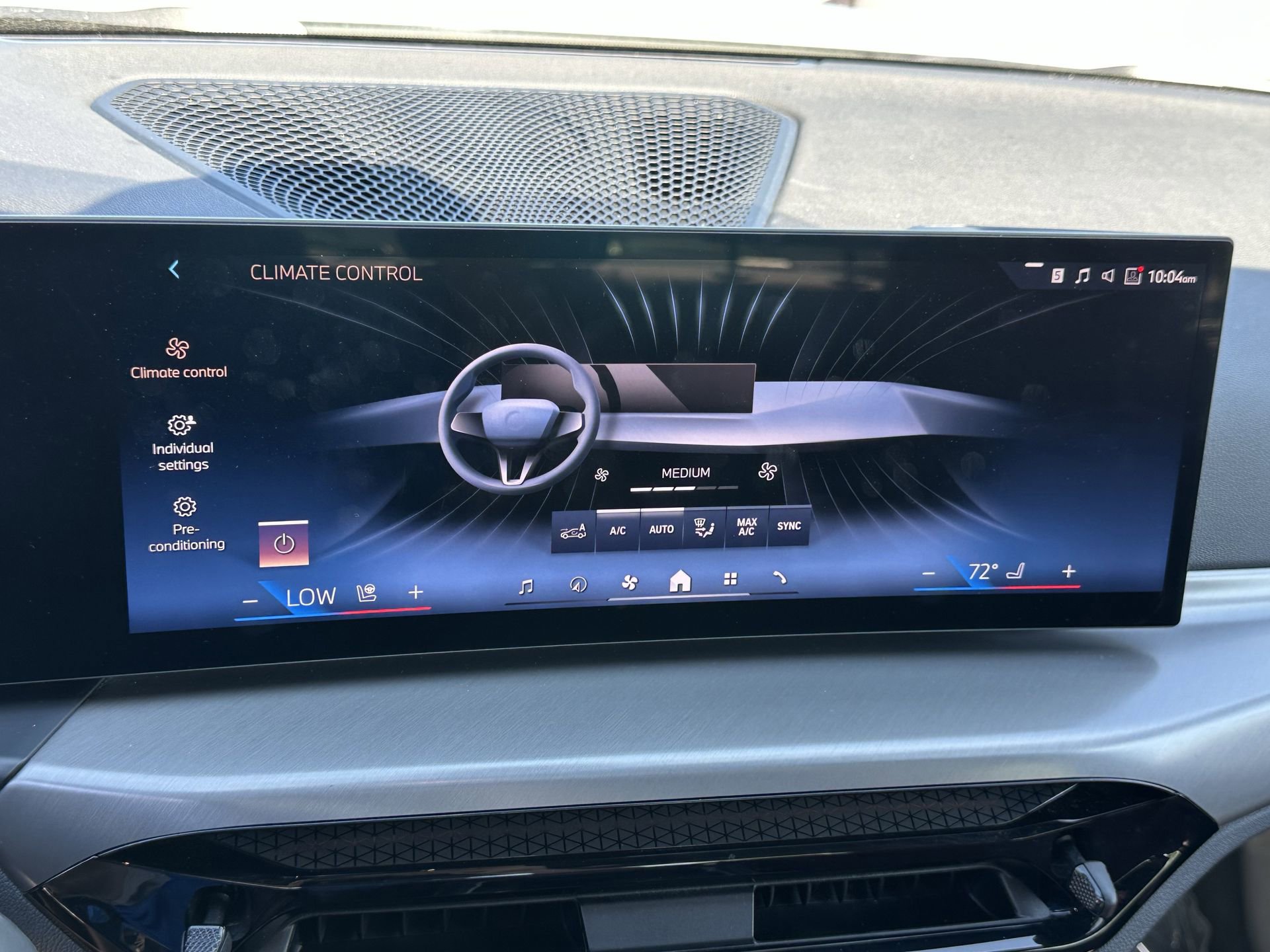 Certified 2025 BMW 330i xDrive Sedan image 28