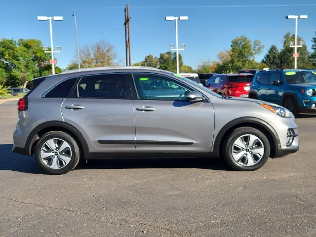 Used 2022 Kia Niro LX FWD image 2