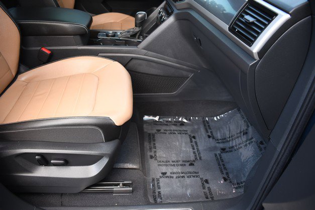 Used 2023 Volkswagen Atlas Cross Sport SEL Premium R-Line image 26