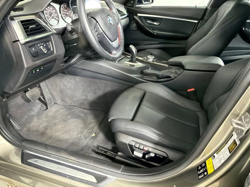 Used 2016 BMW 328i xDrive Sedan AWD/4WD image 11