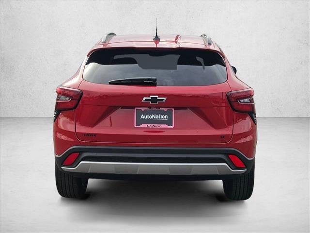 New 2026 Chevrolet Trax LT w/ Sunroof Package image 8