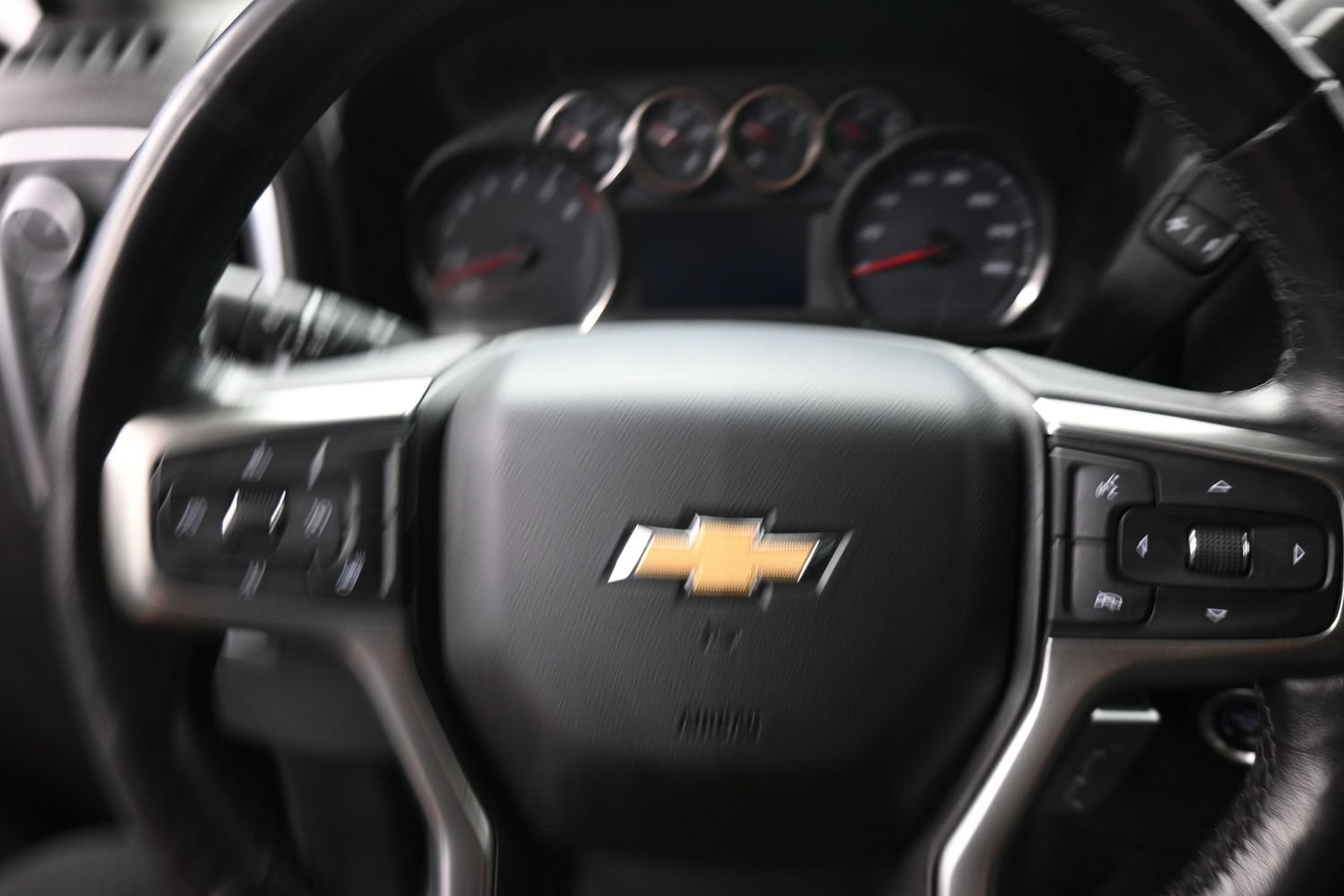 Used 2019 Chevrolet Silverado 1500 LT w/ All-Star Edition AWD/4WD image 16