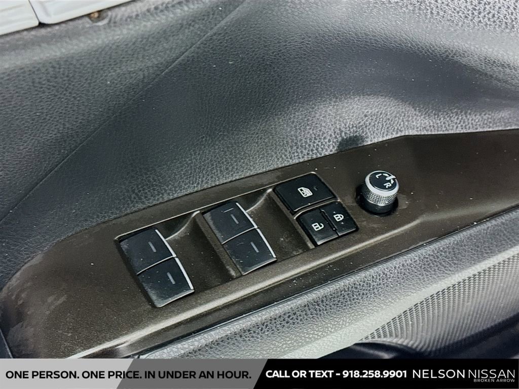 Used 2023 Toyota Camry XSE w/ Cold Weather Package FWD image 18