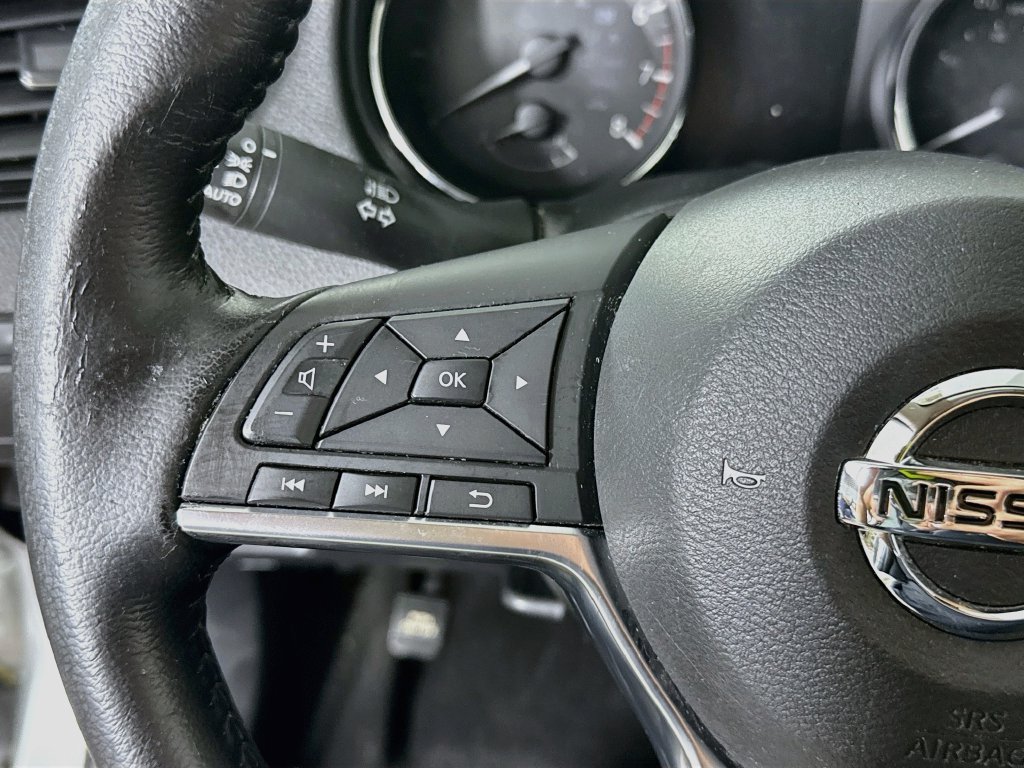 Used 2020 Nissan Rogue S w/ Special Edition Package FWD image 20