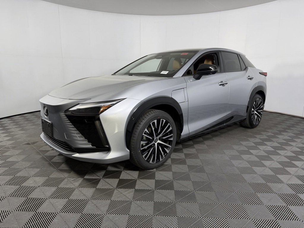 Used 2024 Lexus RZ 300e Premium image 3