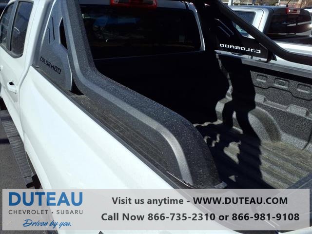 New 2025 Chevrolet Colorado Z71 w/ Midnight Edition image 5