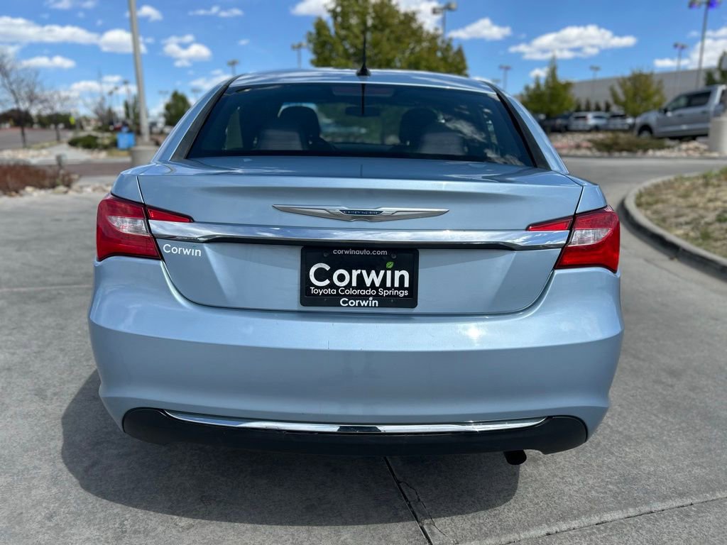 Used 2012 Chrysler 200 Touring w/ Sun/Sound Group image 6
