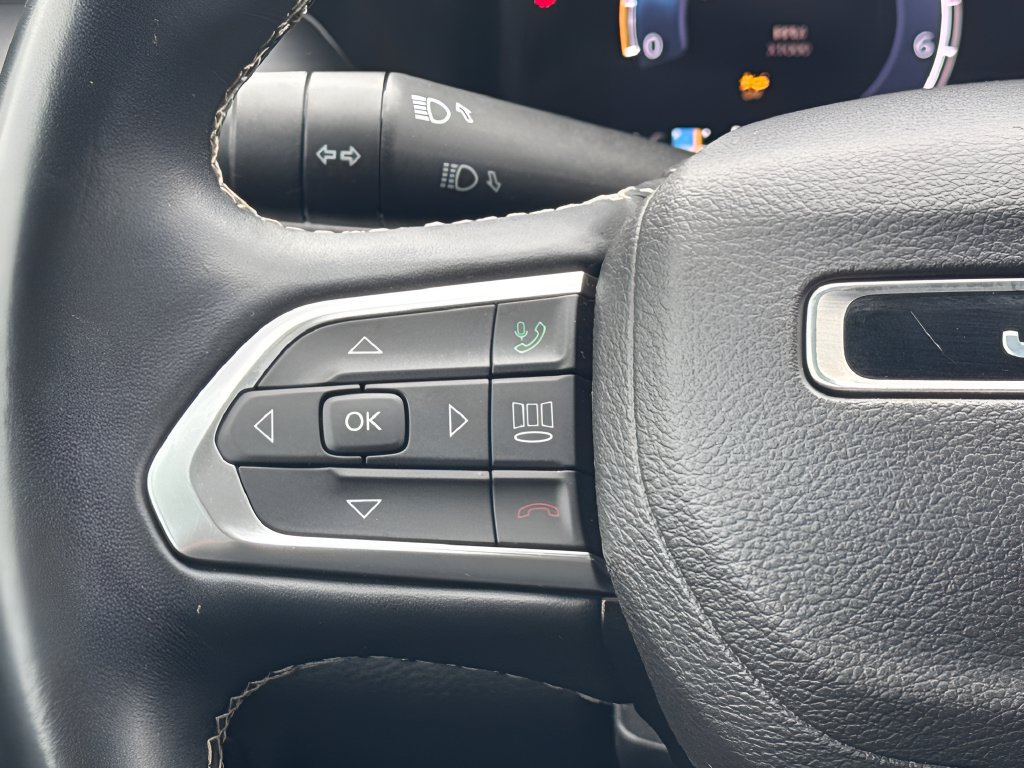 Used 2022 Jeep Compass High Altitude AWD/4WD image 15