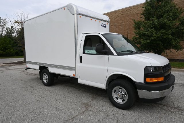 New 2026 Chevrolet Express 3500 w/ Power Convenience Package RWD image 9