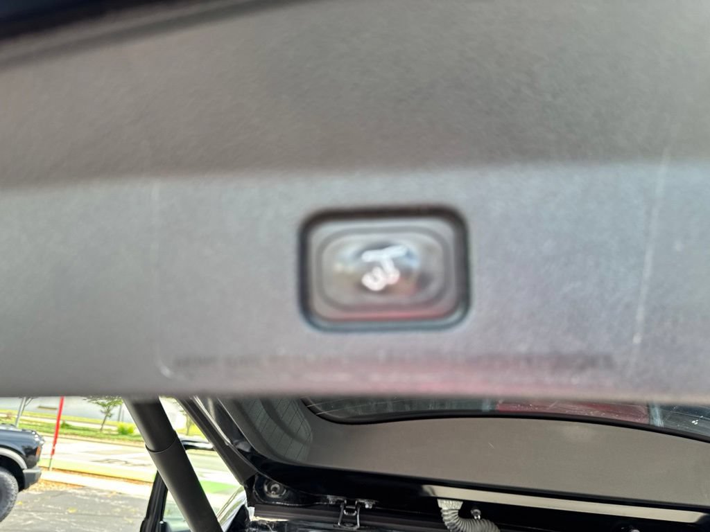 Used 2018 Ford Explorer Sport AWD/4WD image 40