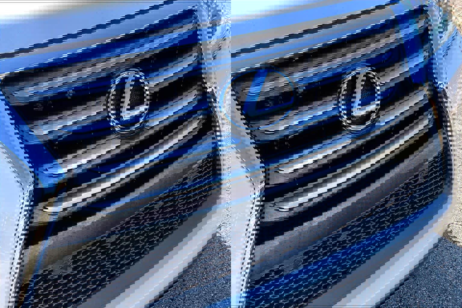 Used 2018 Lexus GX 460 Premium w/ Premium Package image 30