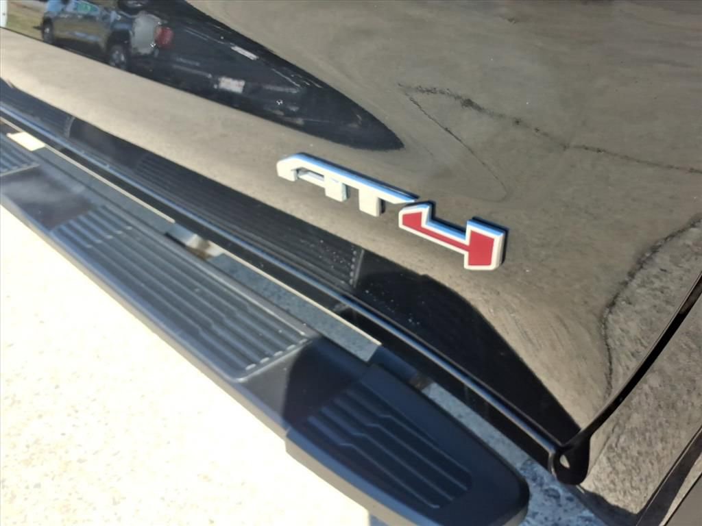 Used 2020 GMC Sierra 1500 AT4 w/ AT4 Premium Package image 11