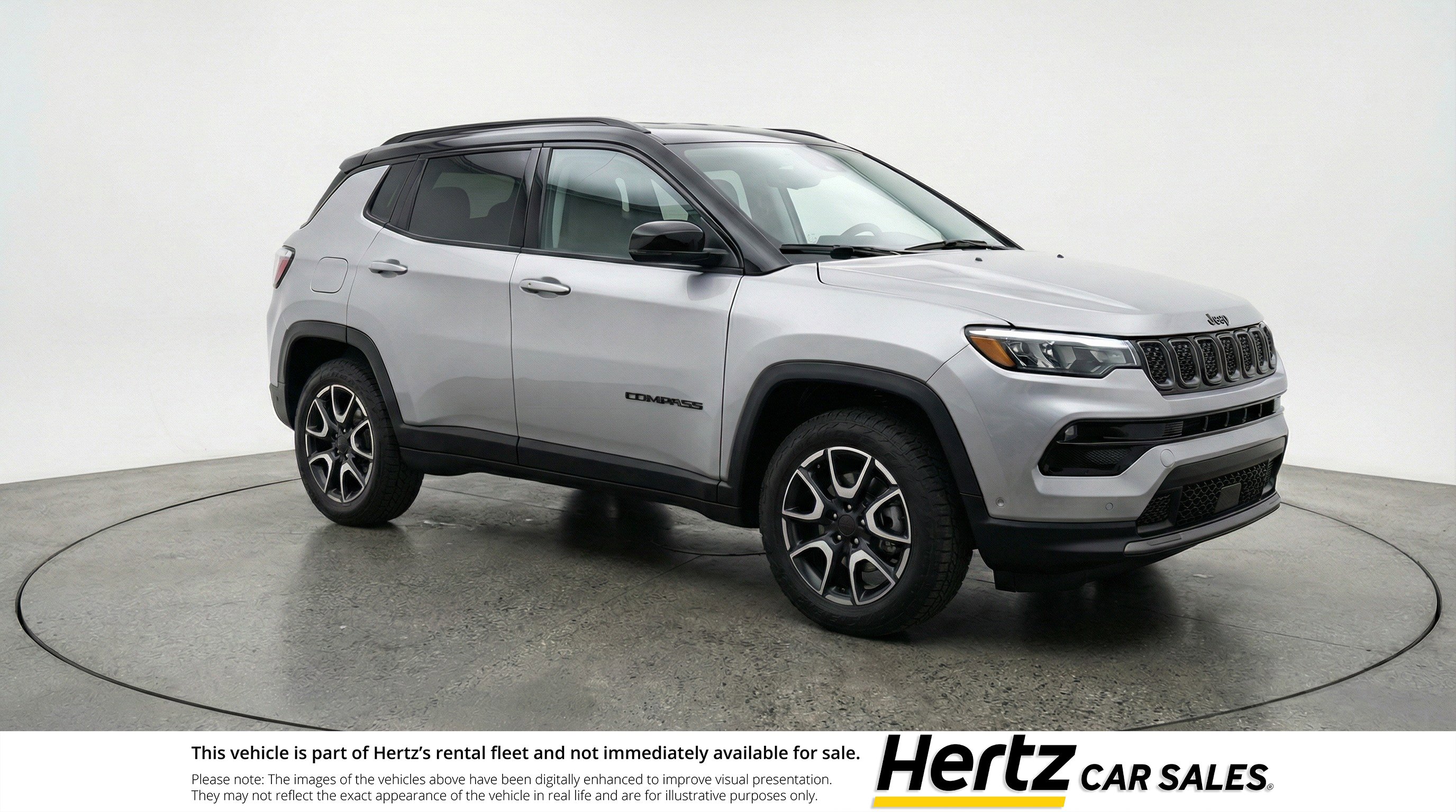 Used 2025 Jeep Compass Trailhawk AWD/4WD image 1