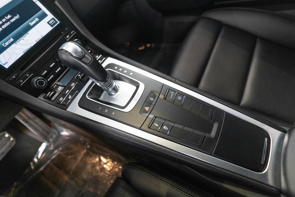 Certified 2018 Porsche 911 Turbo image 24