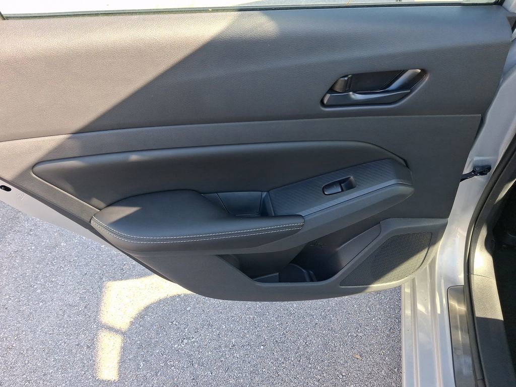 Used 2025 Nissan Altima 2.5 SV w/ SV Special Edition Package image 11