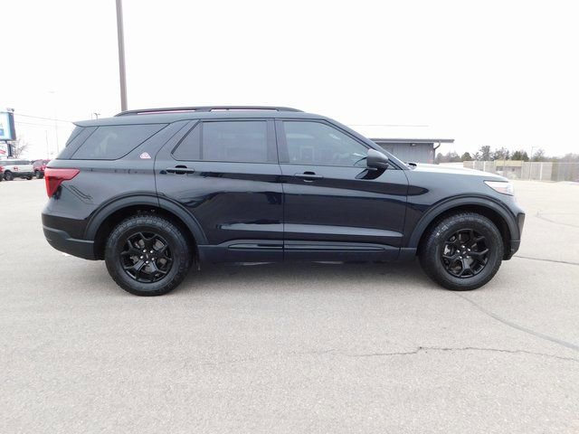 Used 2023 Ford Explorer Timberline image 2