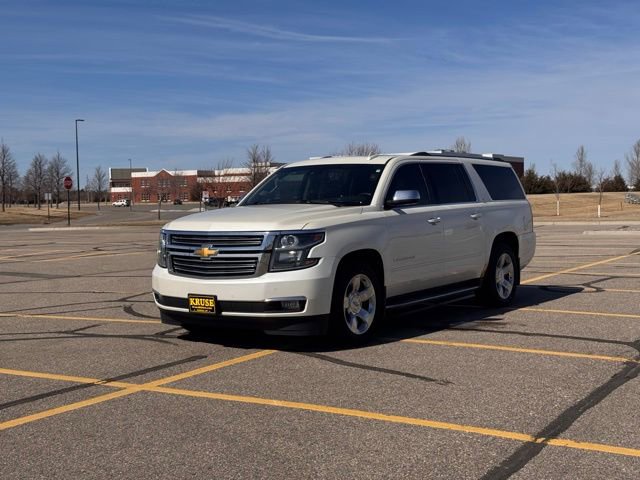 Used 2015 Chevrolet Suburban LTZ AWD/4WD image 38