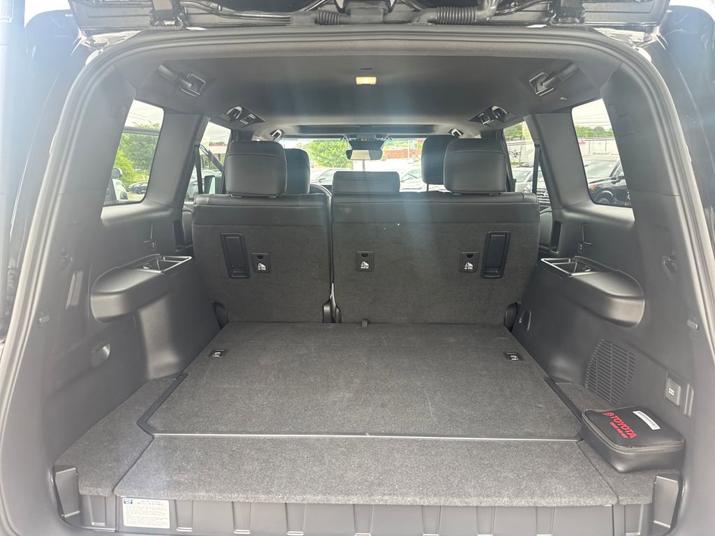 Used 2025 Toyota Land Cruiser AWD/4WD image 22