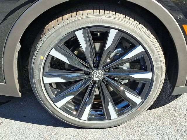 New 2026 Toyota Crown Platinum image 10